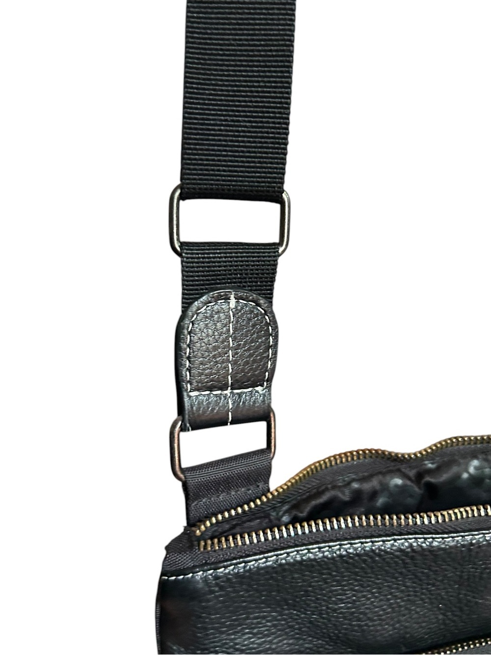 ROOTS Canada Black Pebbled Leather Crossbody Multi-Pocket Messenger Bag - Picture 8 of 13